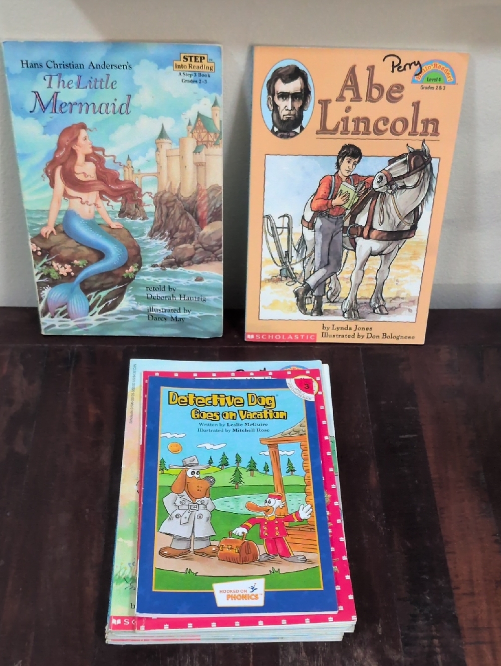 Scholastic Vintage Set of 10 Fiction Leveled Children's Books Levels 3 & 4